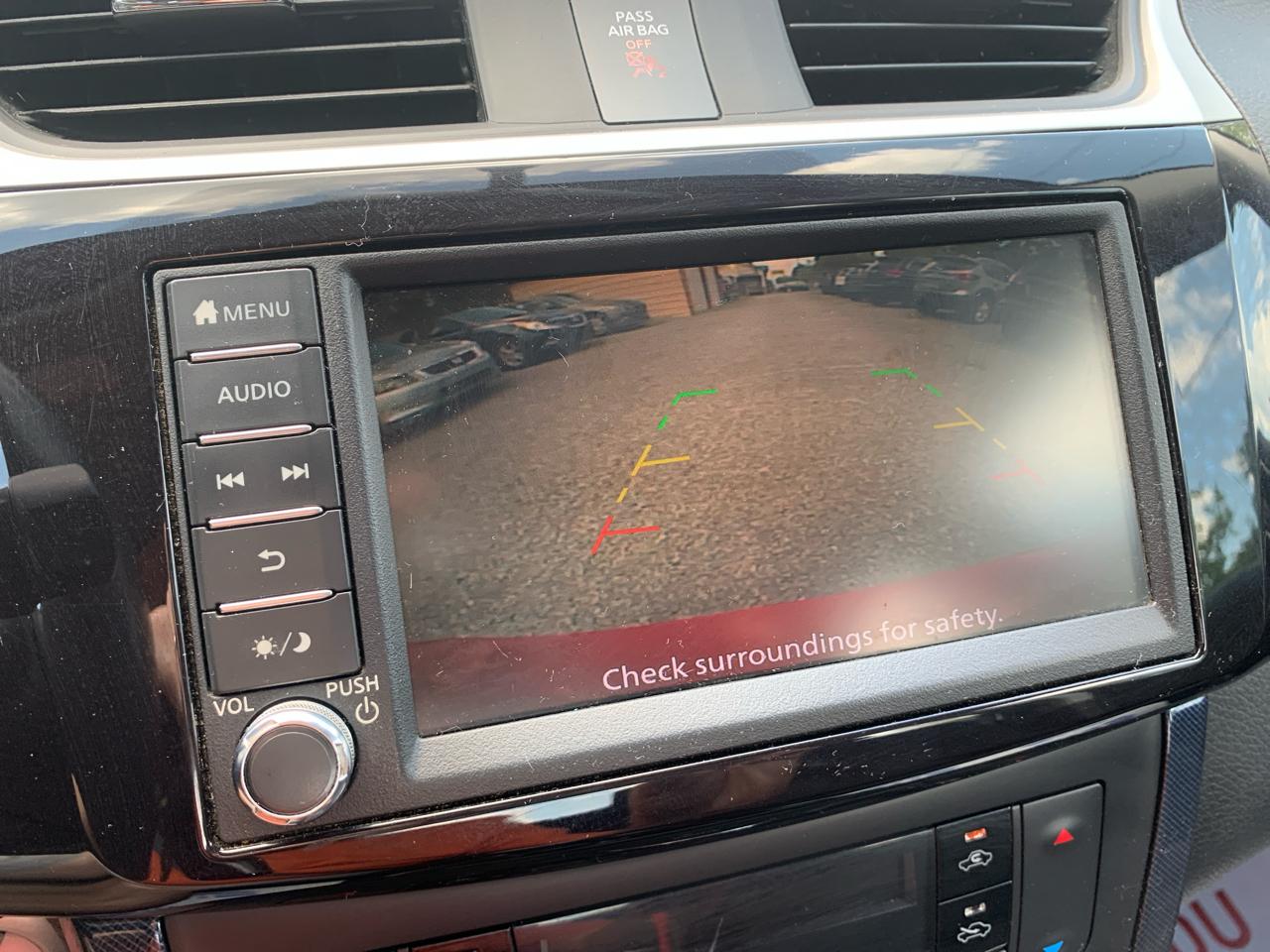 Nissan Sentra SR CVT 2019