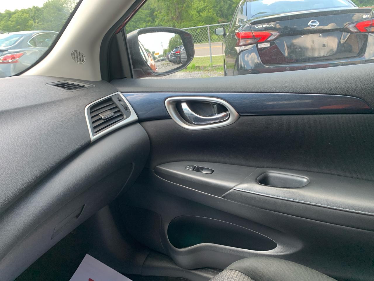 Nissan Sentra SR CVT 2019