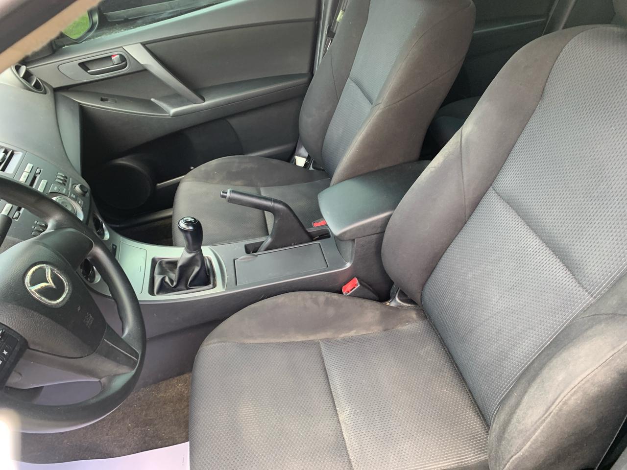 Mazda MAZDA3 4dr Sdn Man i Sport 2010