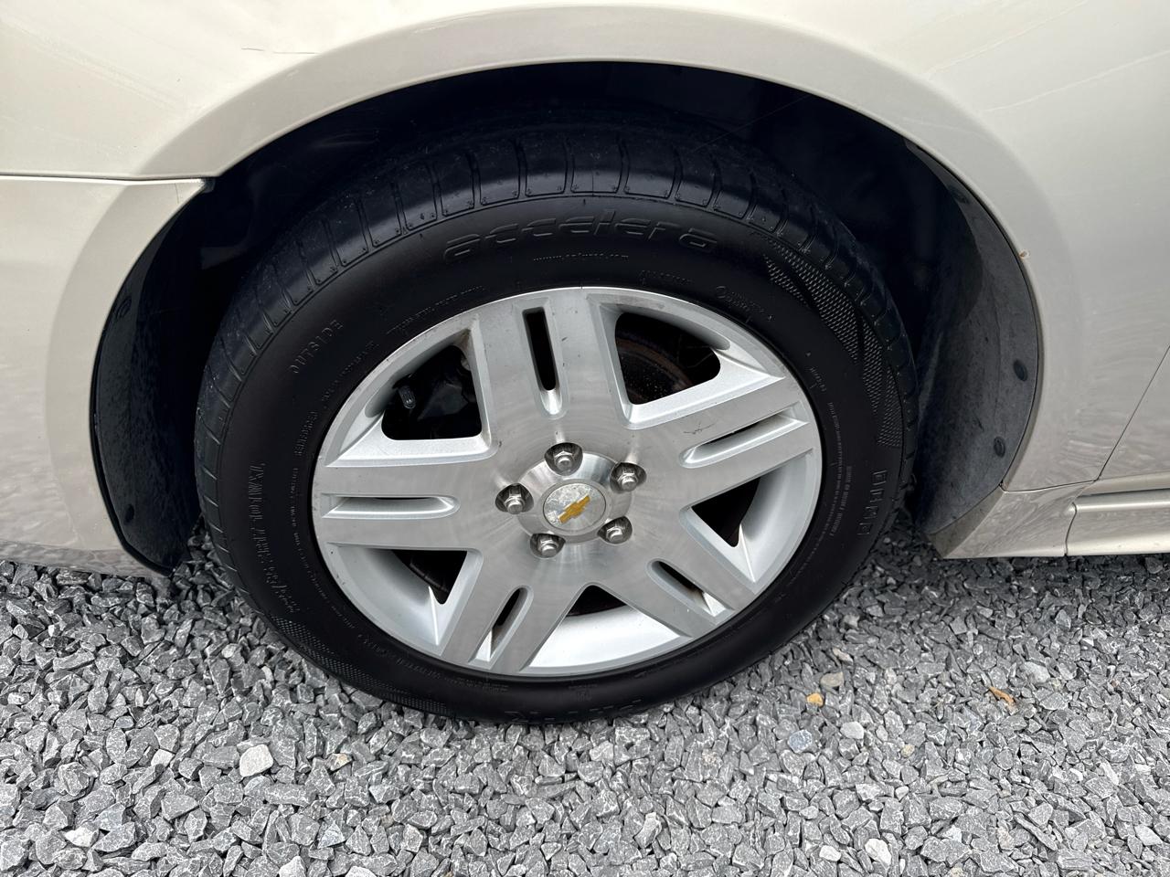Chevrolet Impala 4dr Sdn LT Retail 2011