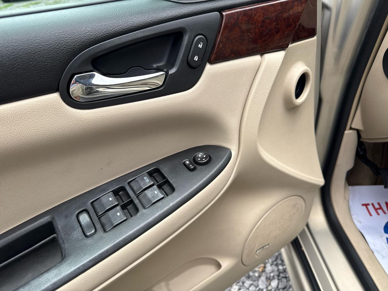Chevrolet Impala 4dr Sdn LT Retail 2011