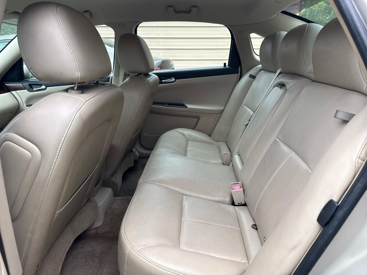 Chevrolet Impala 4dr Sdn LT Retail 2011