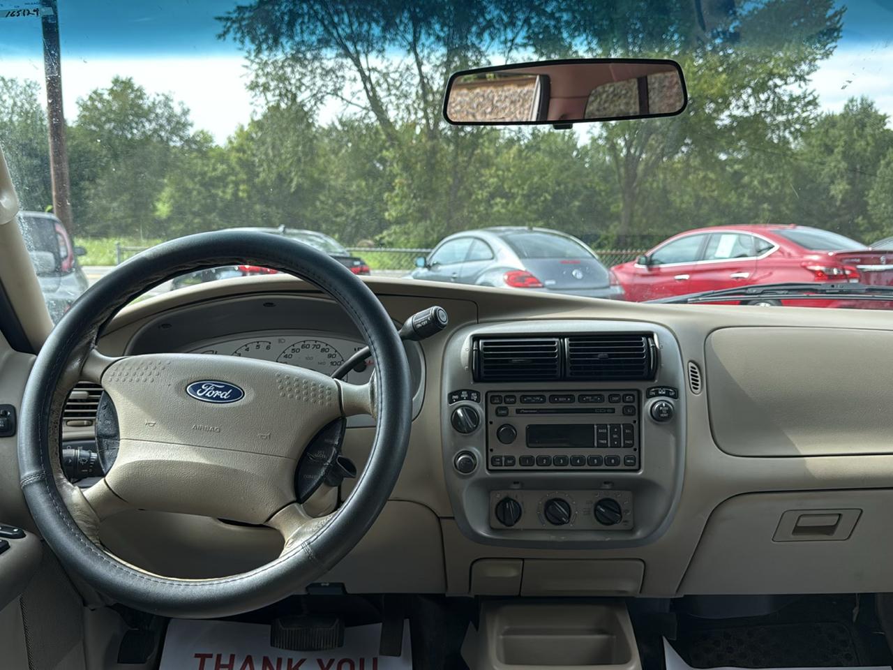 Ford Explorer Sport Trac 4dr 126" WB 4WD XLT Premium 2004