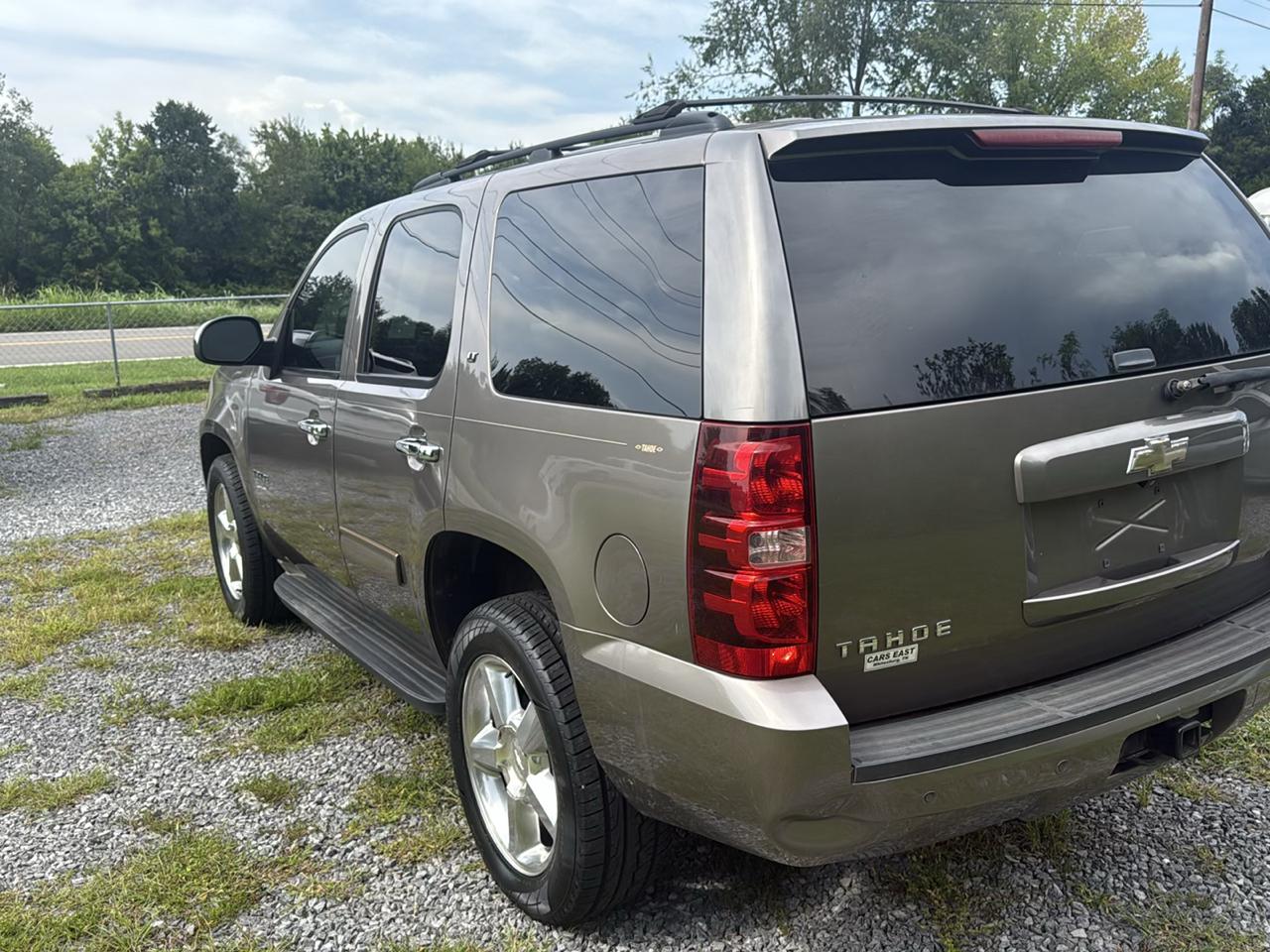 Chevrolet Tahoe 4WD 4dr 1500 LT 2011