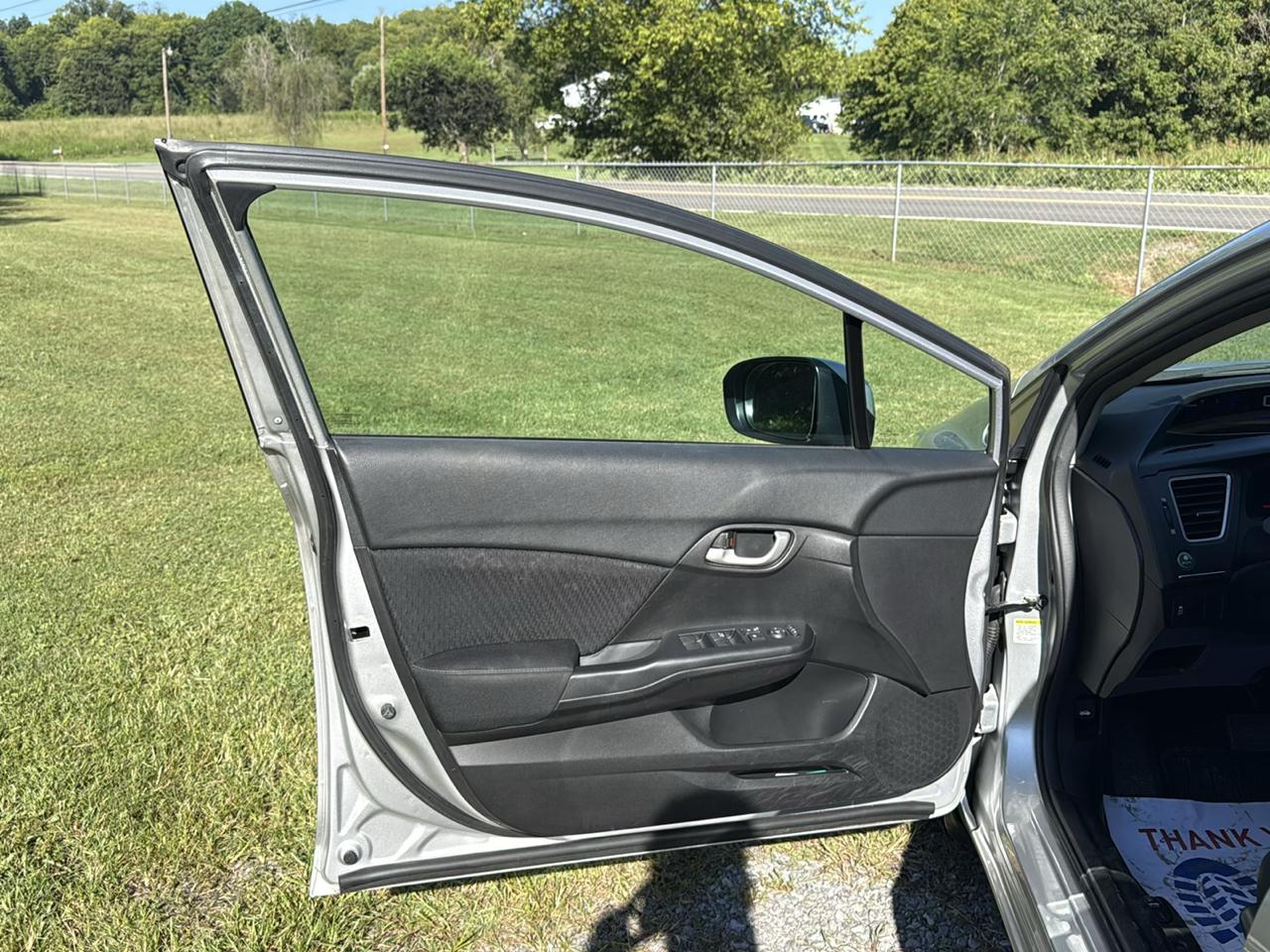 Honda Civic Sedan 4dr CVT LX 2015