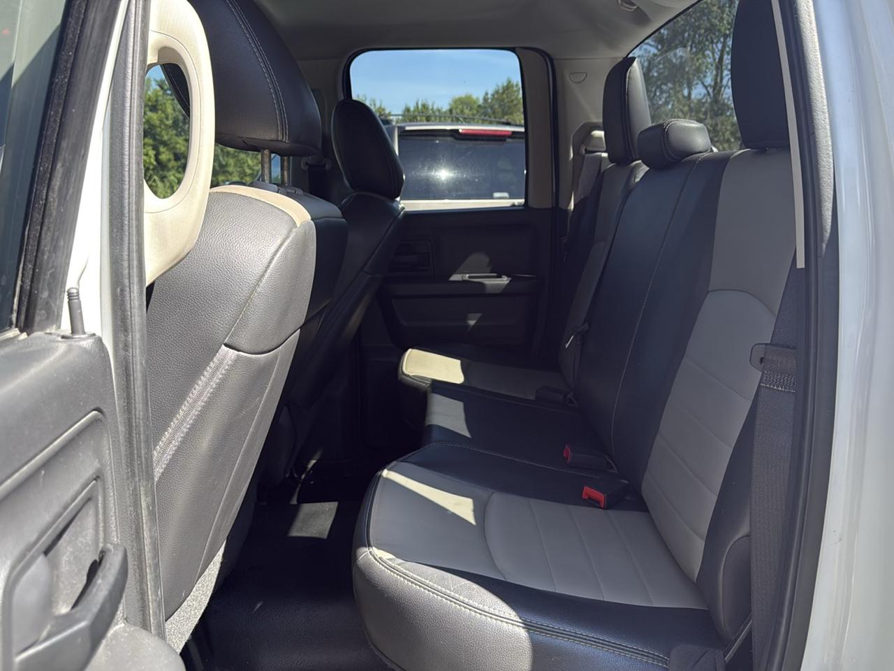 Dodge 1500 4WD Quad Cab 140.5" ST 2012