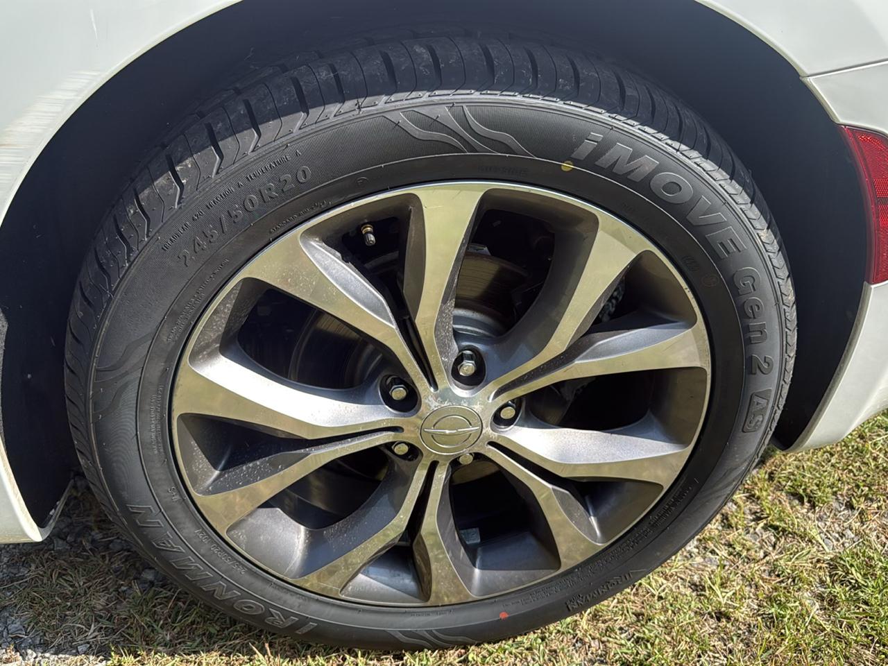 Chrysler Pacifica Limited FWD 2017