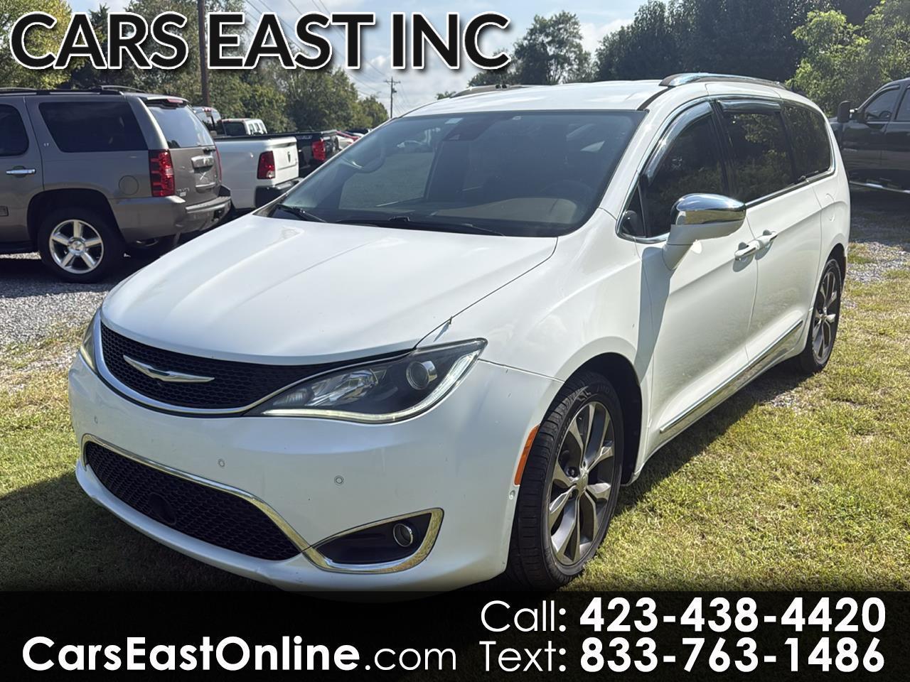 2017 Chrysler Pacifica Limited FWD