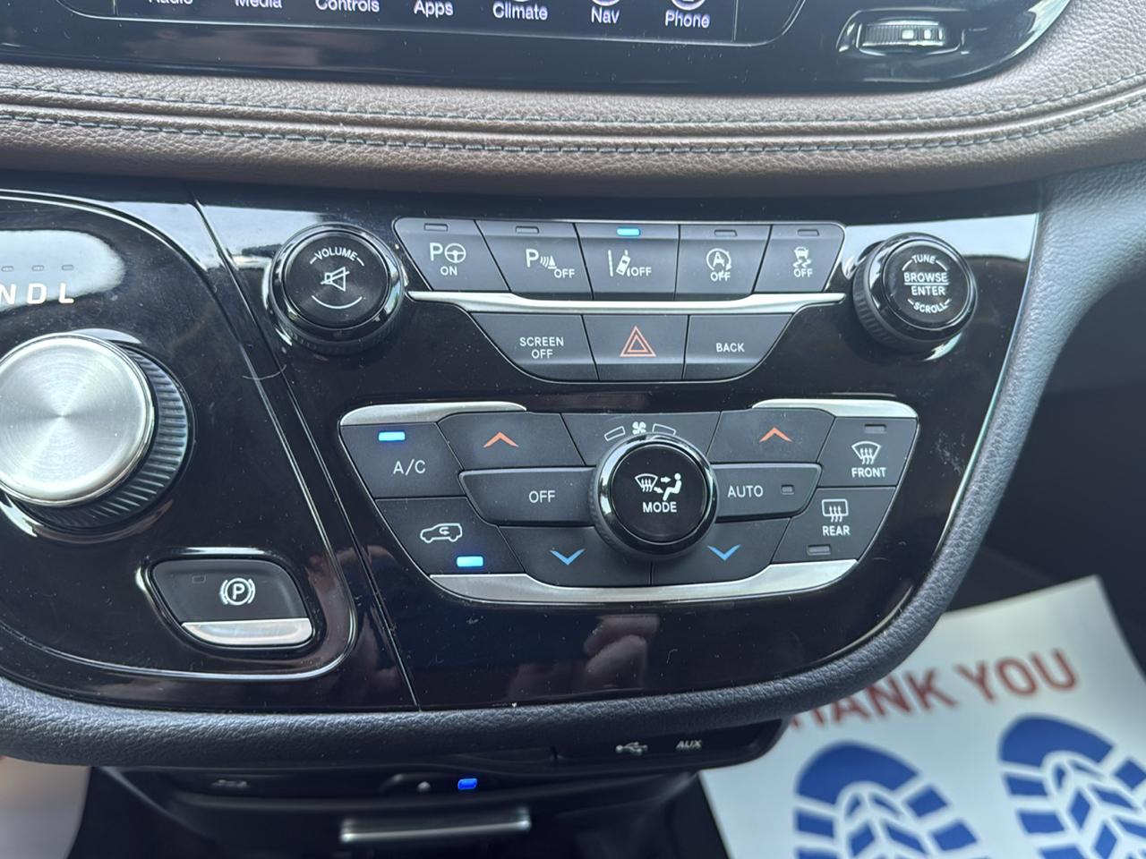 Chrysler Pacifica Limited FWD 2017
