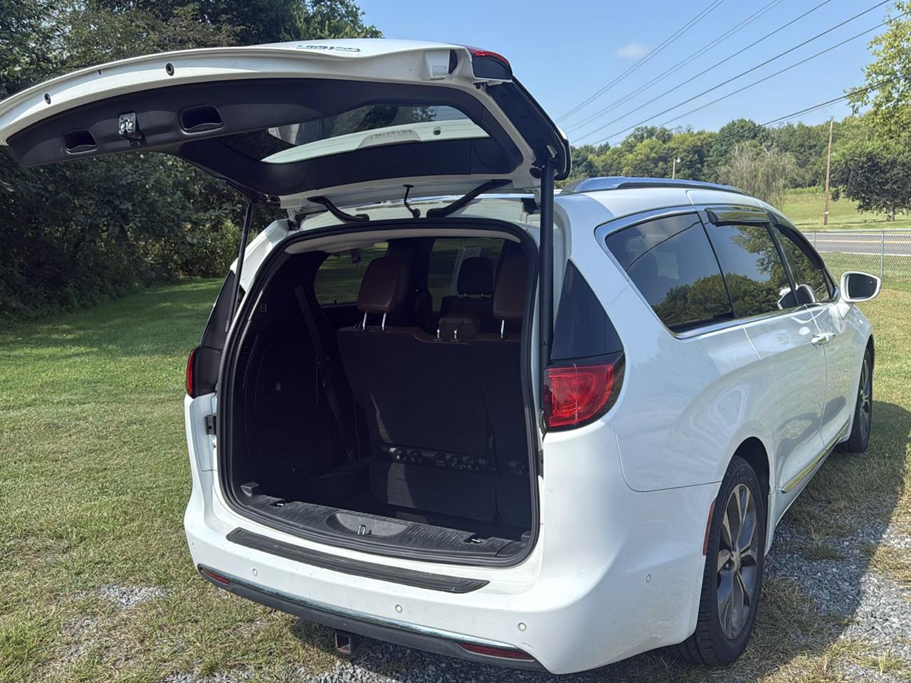 Chrysler Pacifica Limited FWD 2017