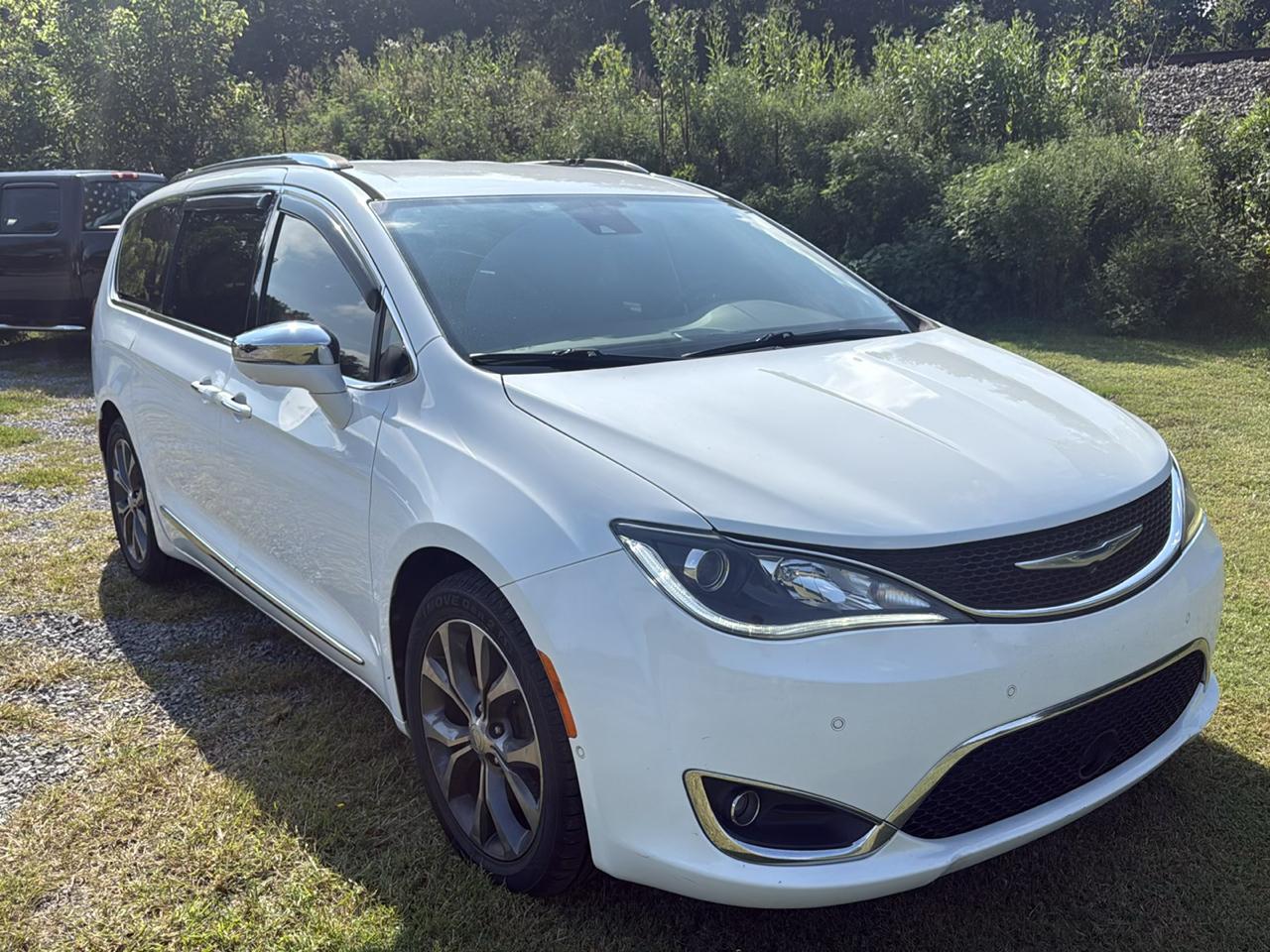 Chrysler Pacifica Limited FWD 2017