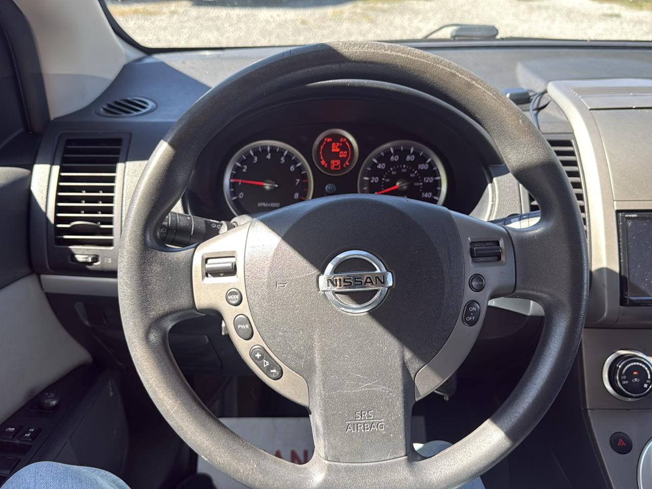 Nissan Sentra 4dr Sdn I4 CVT 2.0 S 2010