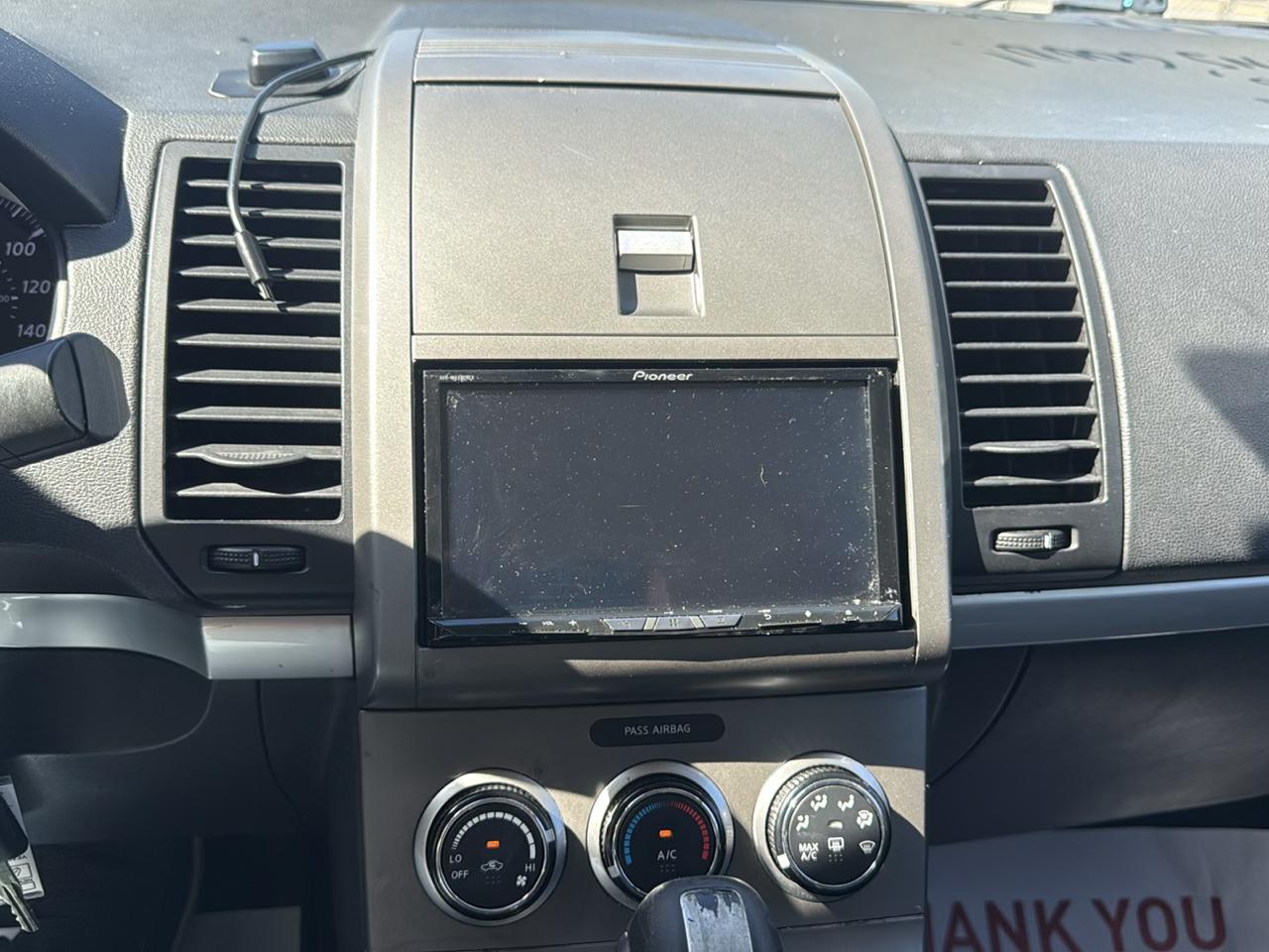 Nissan Sentra 4dr Sdn I4 CVT 2.0 S 2010
