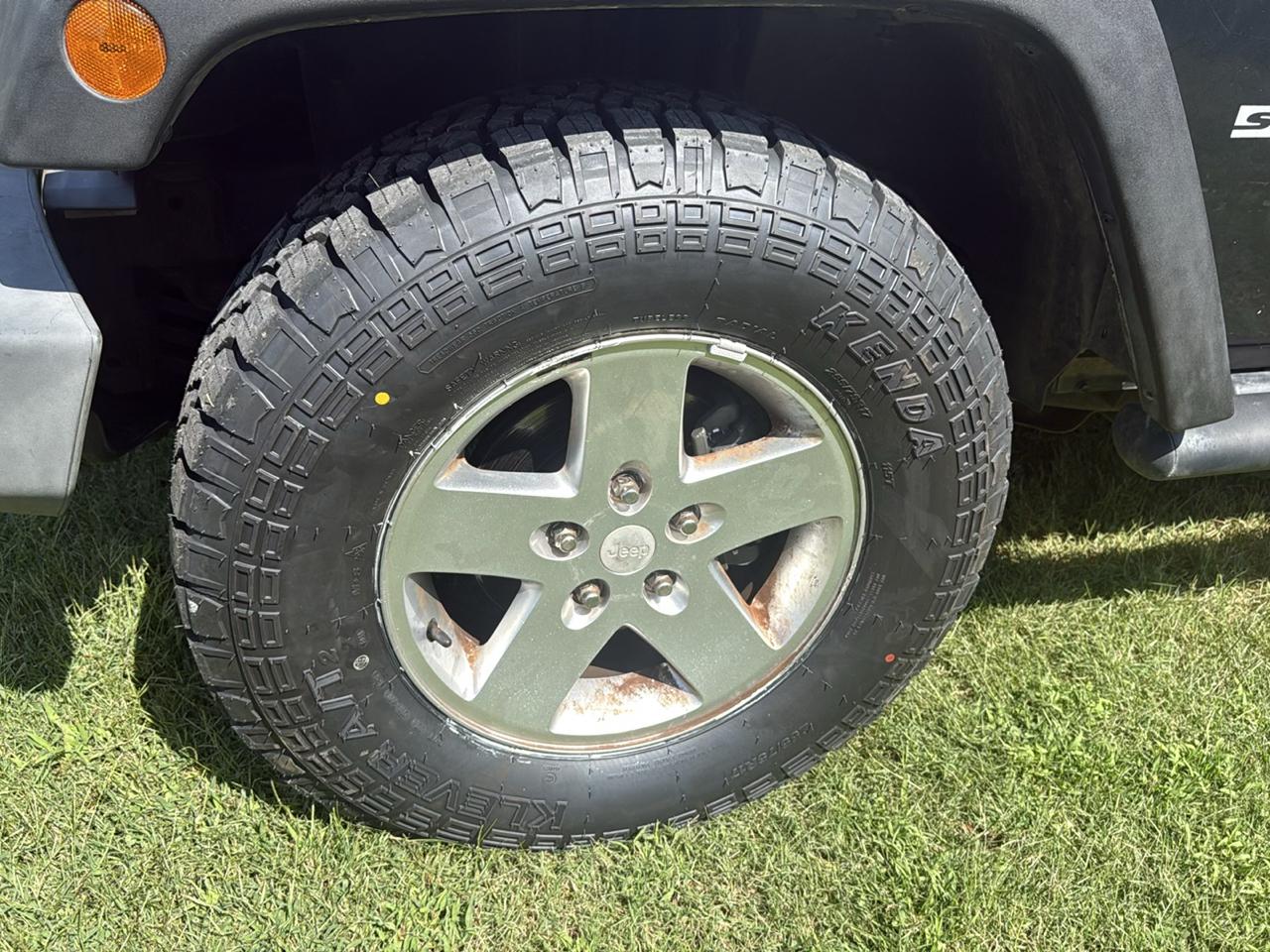 Jeep Wrangler Unlimited 4WD 4dr Sport 2012