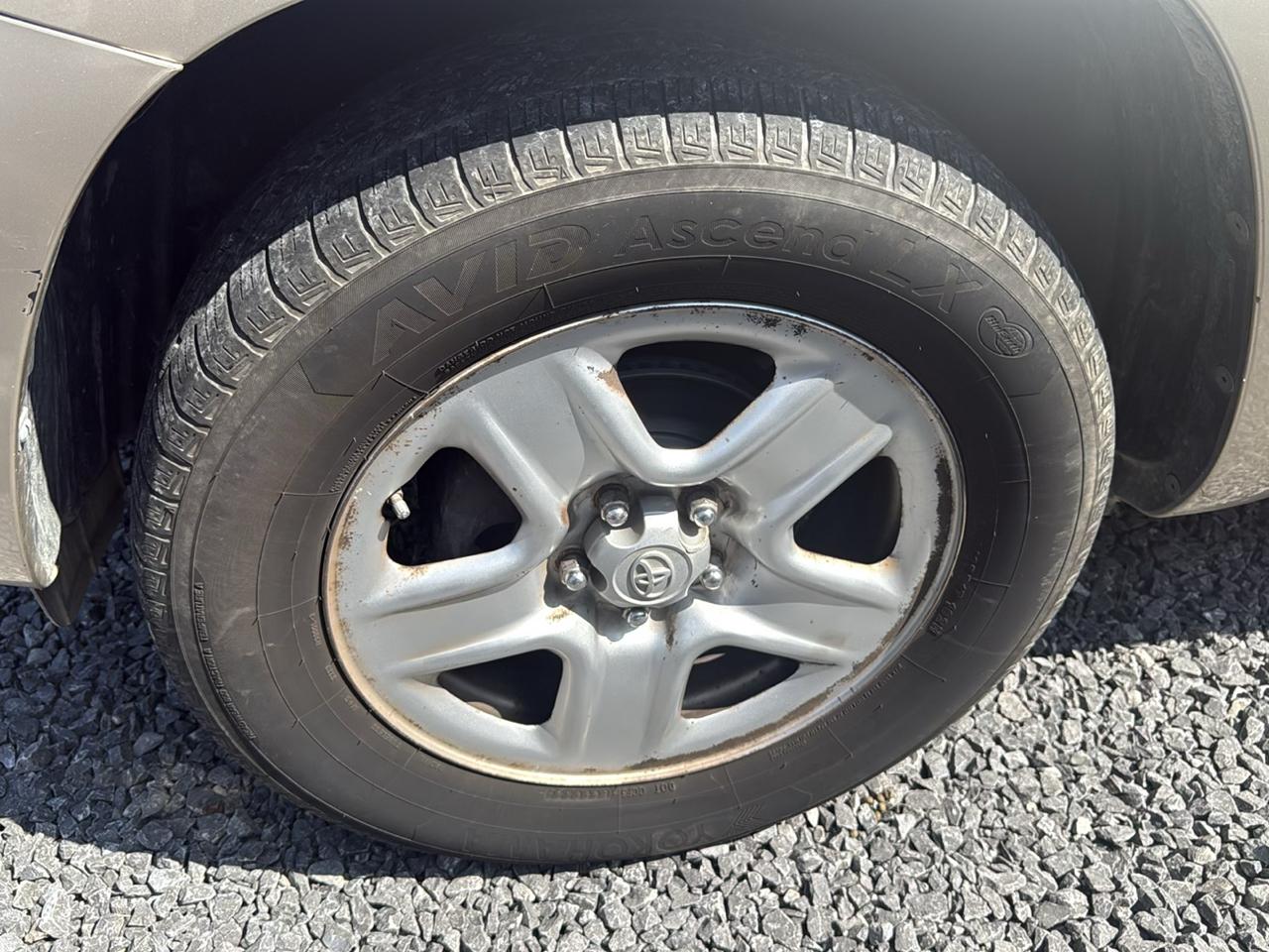 Toyota RAV4 2WD 4dr 4-cyl (Natl) 2007