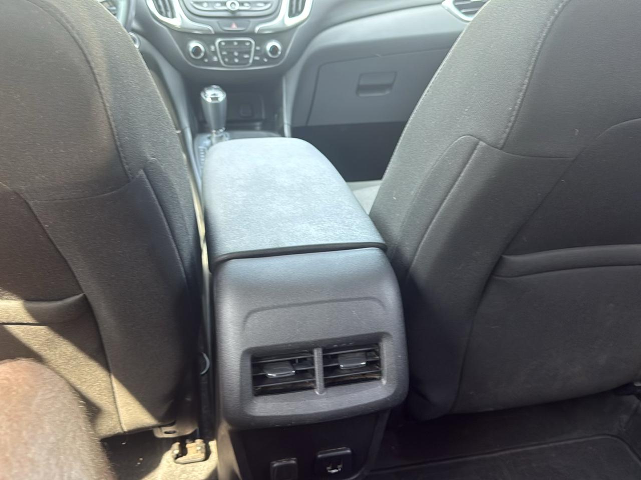 Chevrolet Equinox AWD 4dr LT w/1LT 2018
