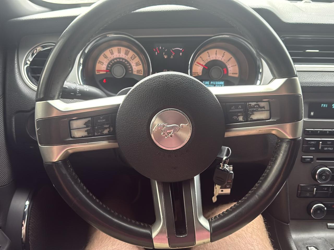 Ford Mustang 2dr Cpe V6 2011