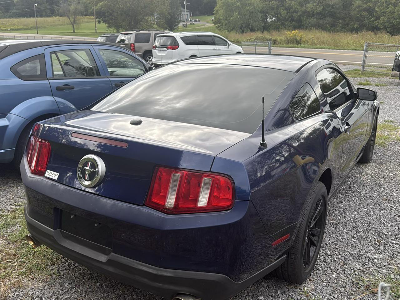 Ford Mustang 2dr Cpe V6 2011