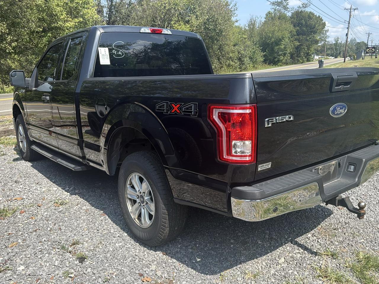 Ford F-150 4WD SuperCab 163" Lariat w/HD Payload Pkg 2015