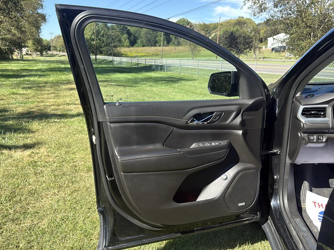GMC Acadia AWD 4dr SLT w/SLT-1 2019