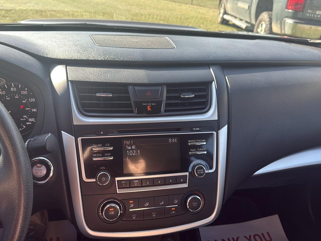 Nissan Altima 4dr Sdn I4 2.5 2016