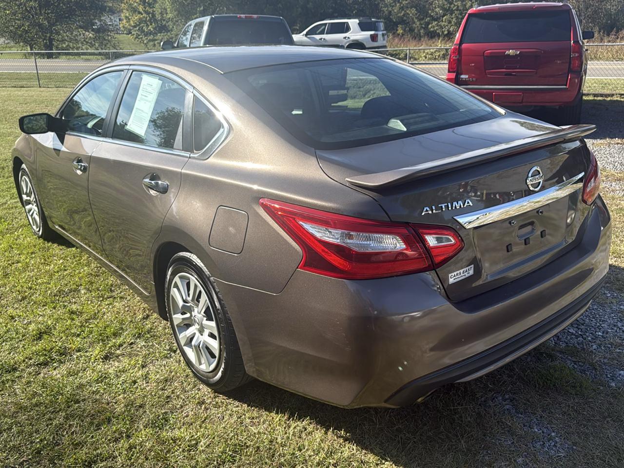 Nissan Altima 4dr Sdn I4 2.5 2016