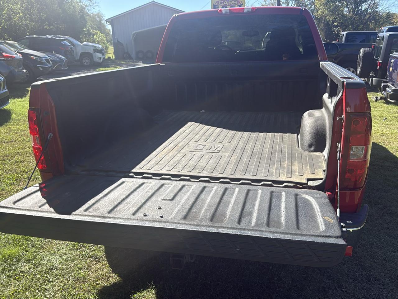 Chevrolet Silverado 1500 4WD Ext Cab 143.5" LT 2011