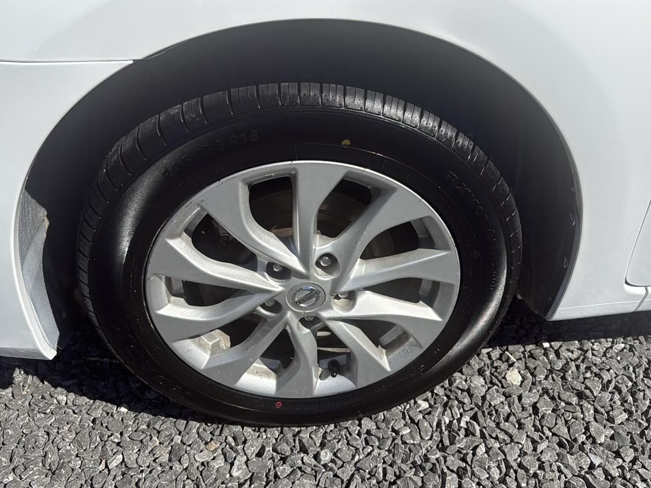 Nissan Sentra S CVT 2017