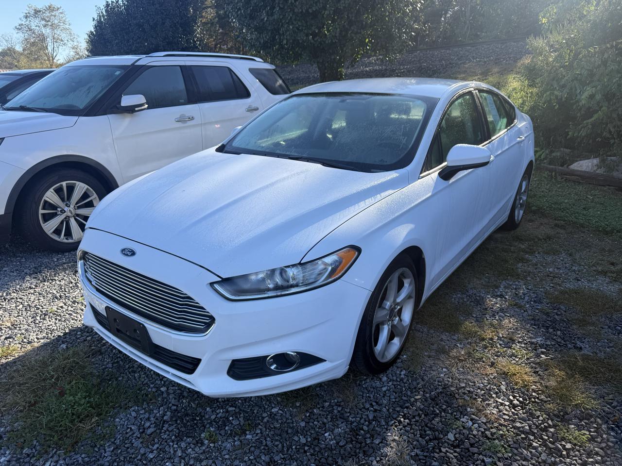 Ford Fusion 4dr Sdn S FWD 2016