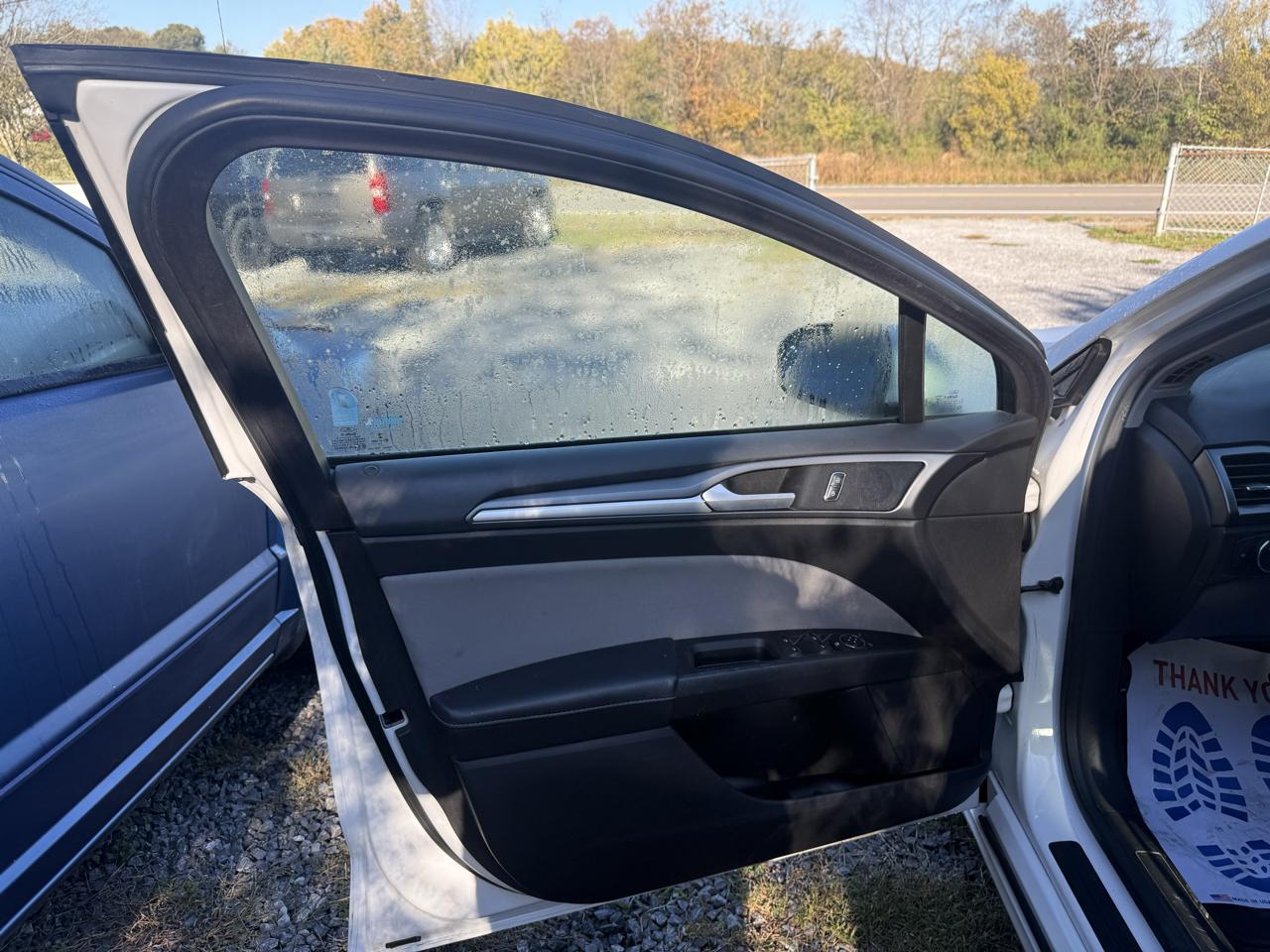 Ford Fusion 4dr Sdn S FWD 2016