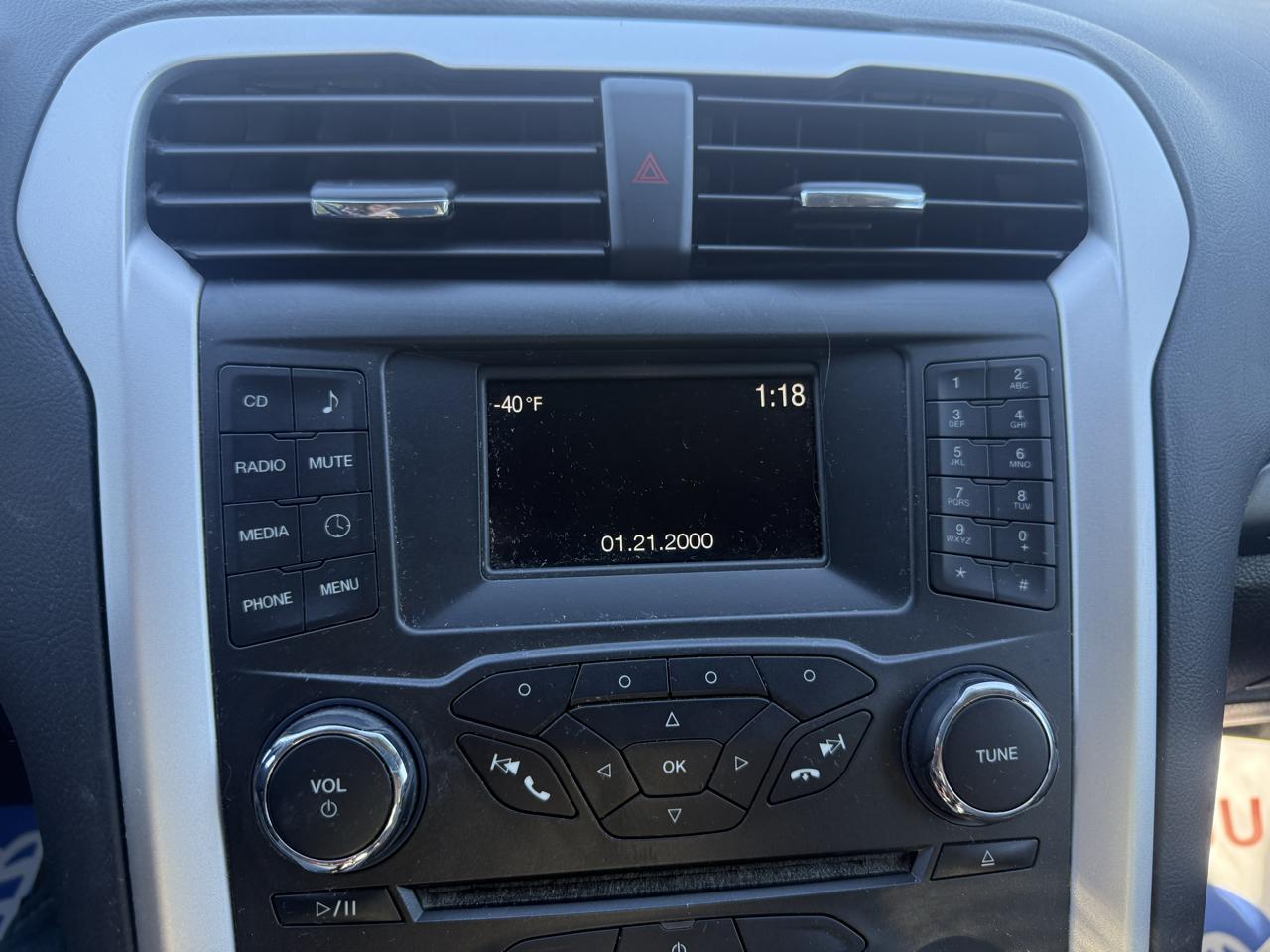 Ford Fusion 4dr Sdn S FWD 2016