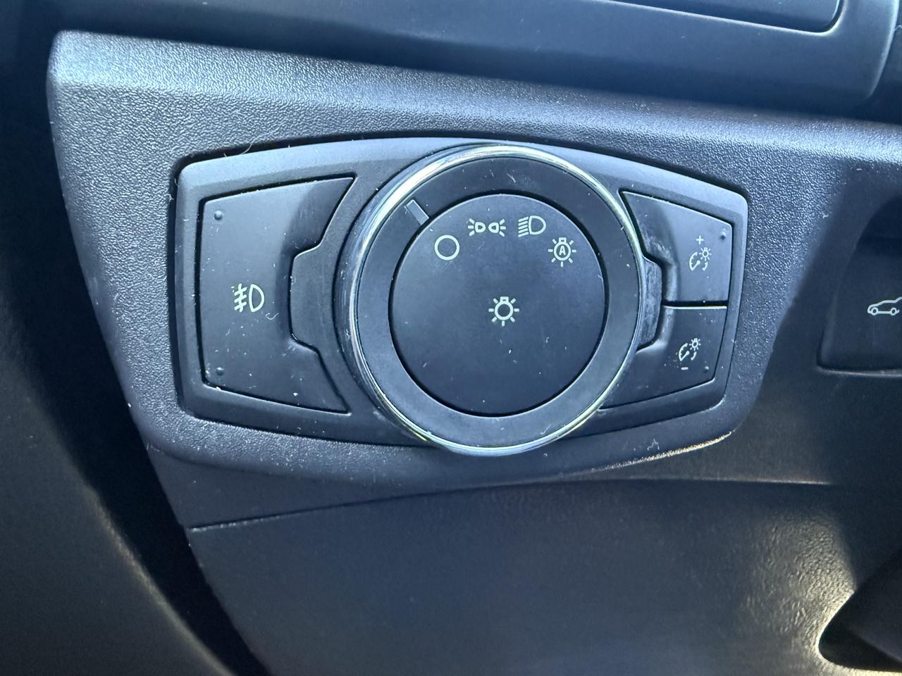 Ford Fusion 4dr Sdn S FWD 2016