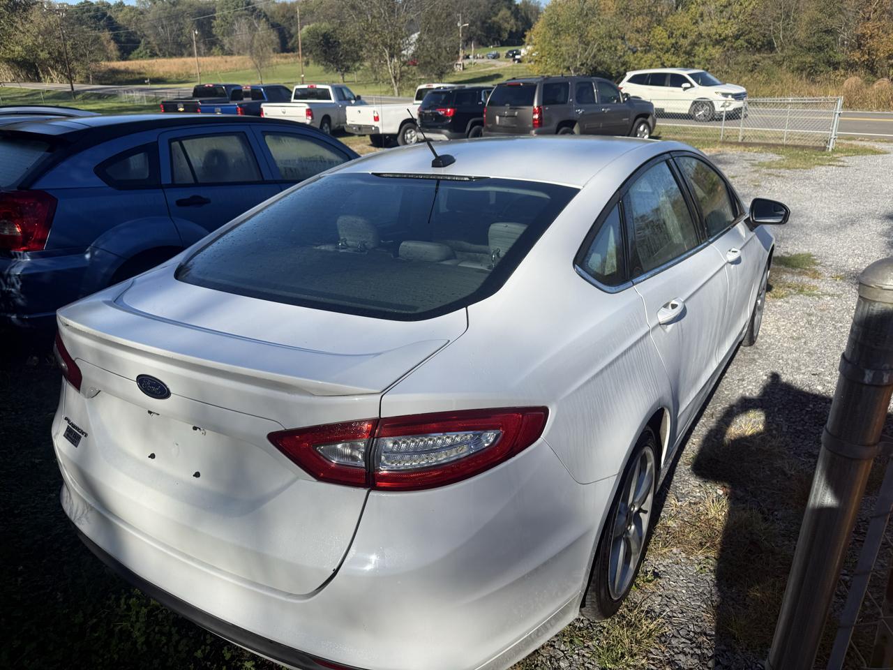Ford Fusion 4dr Sdn S FWD 2016