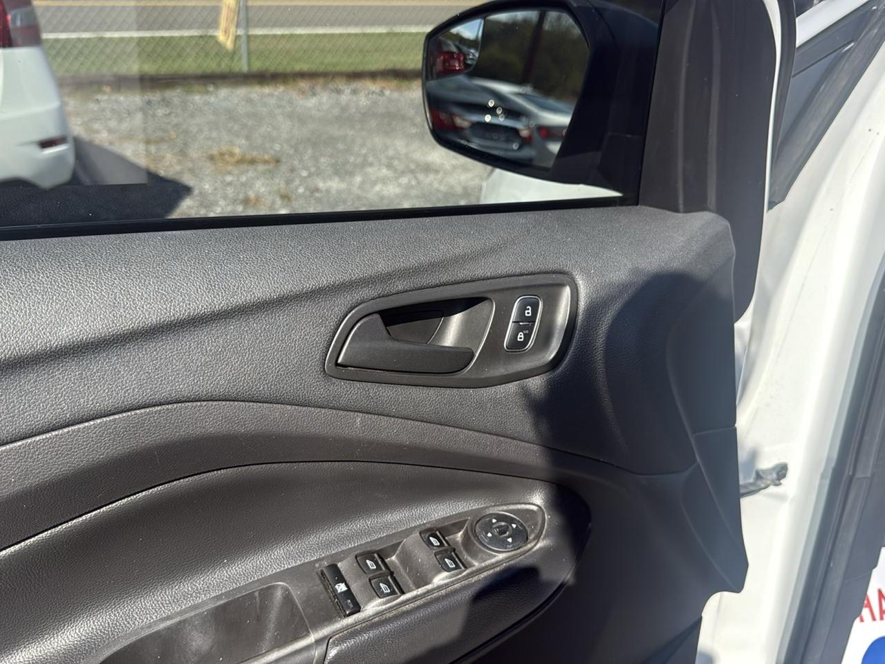 Ford Escape S FWD 2018