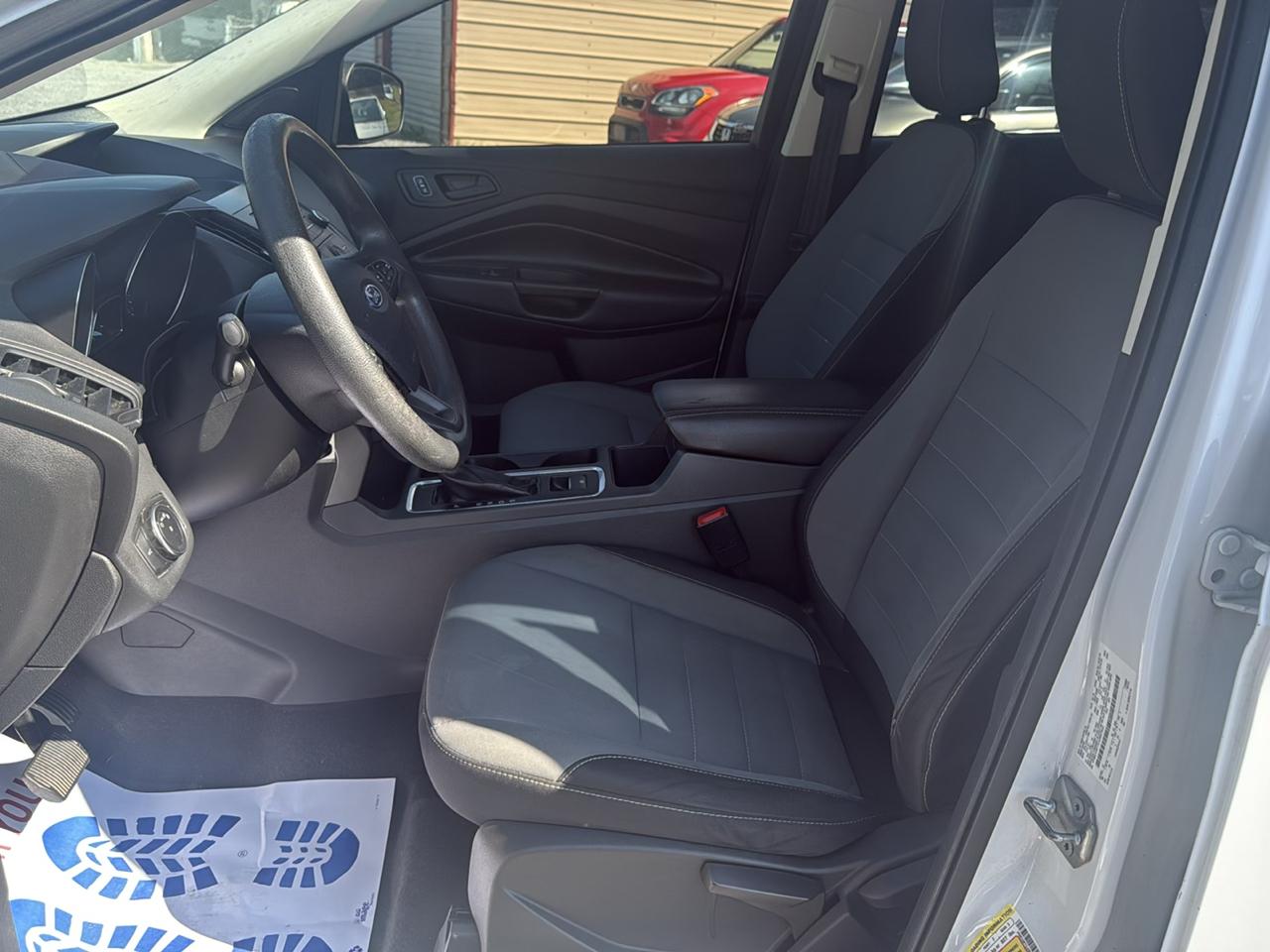Ford Escape S FWD 2018