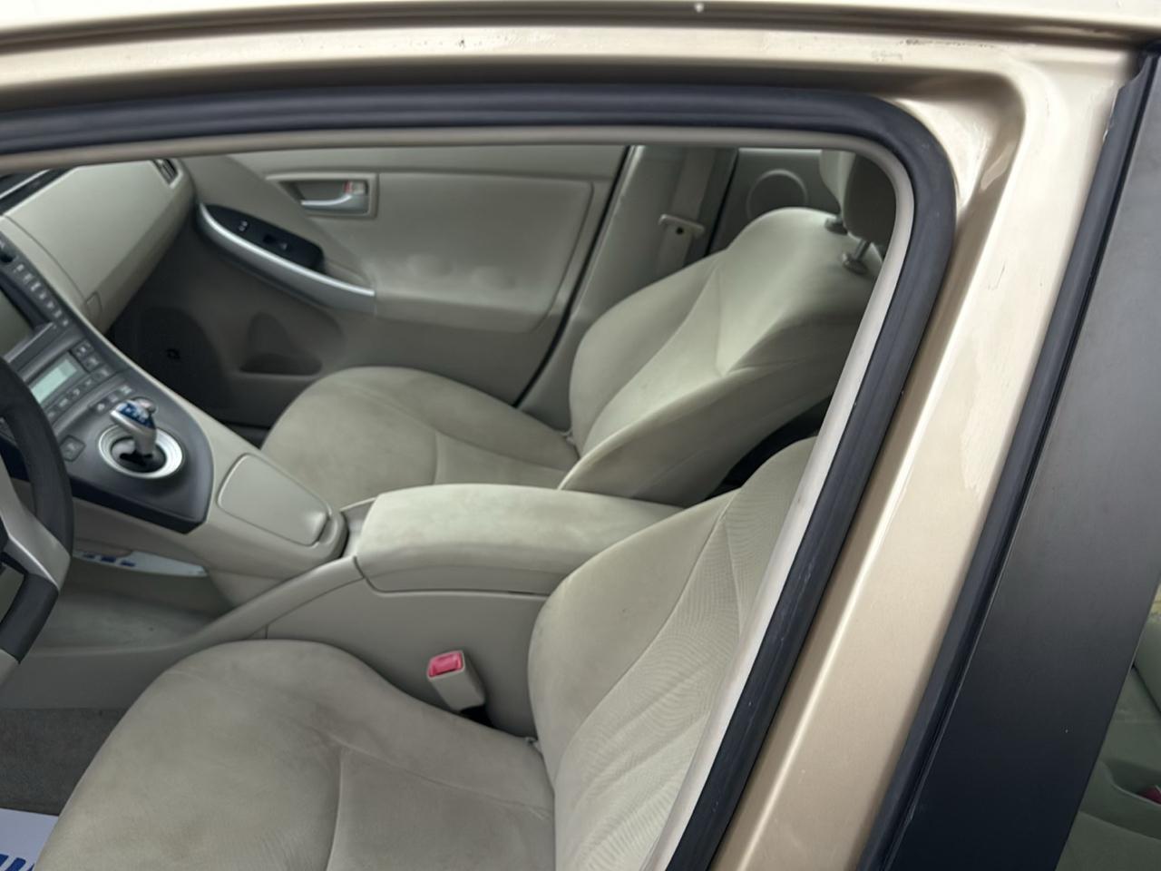 Toyota Prius 5dr HB III (Natl) 2010