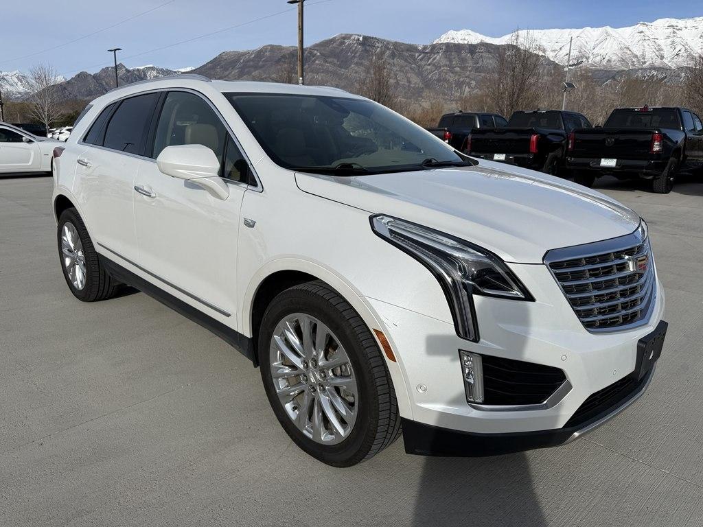 2017 Cadillac XT5 PLATINUM