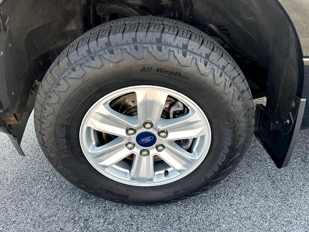 2019 Ford F-150 XLT photo 5