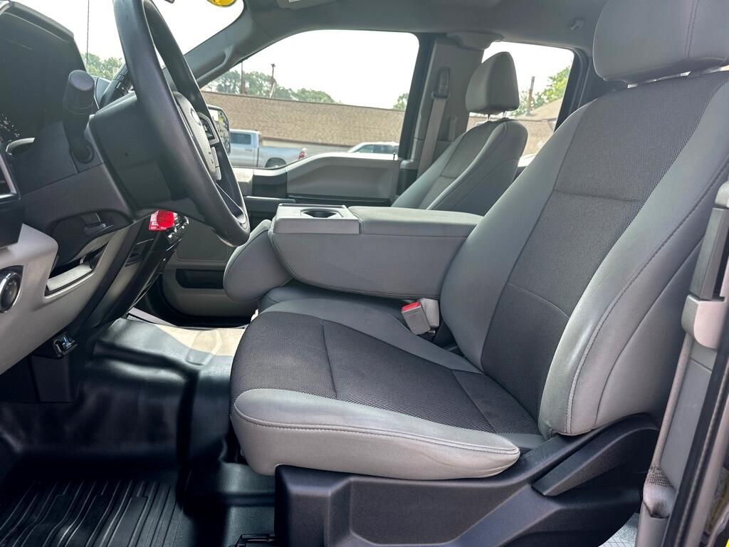 2019 Ford F-150 XLT photo 11