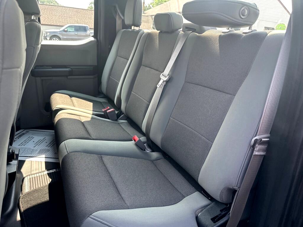 2019 Ford F-150 XLT photo 13
