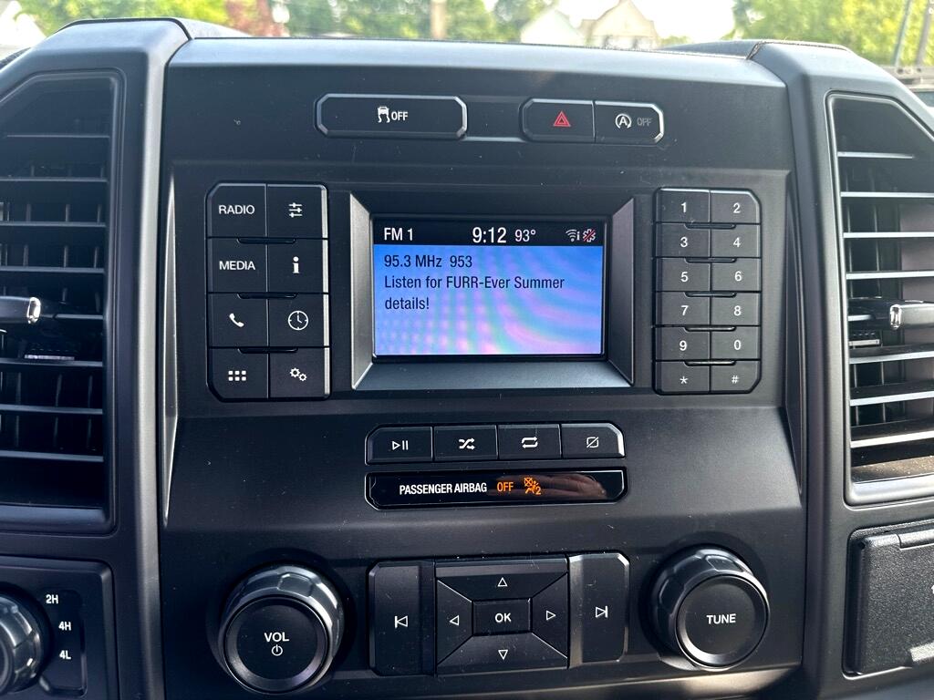 2019 Ford F-150 XLT photo 19