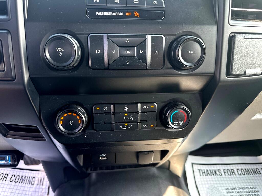 2019 Ford F-150 XLT photo 20