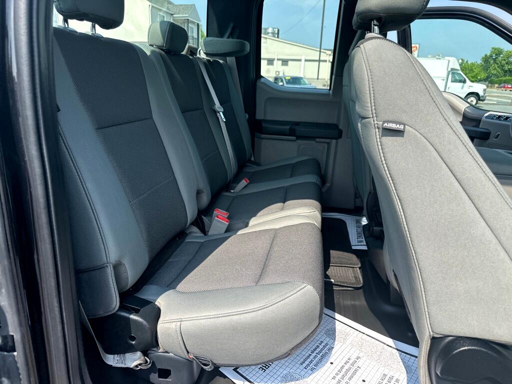 2019 Ford F-150 XLT photo 22