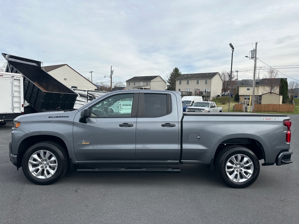 Chevrolet Silverado 1500 Custom Double Cab 4WD 2021