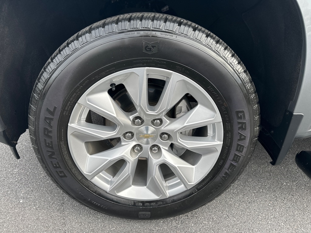 Chevrolet Silverado 1500 Custom Double Cab 4WD 2021