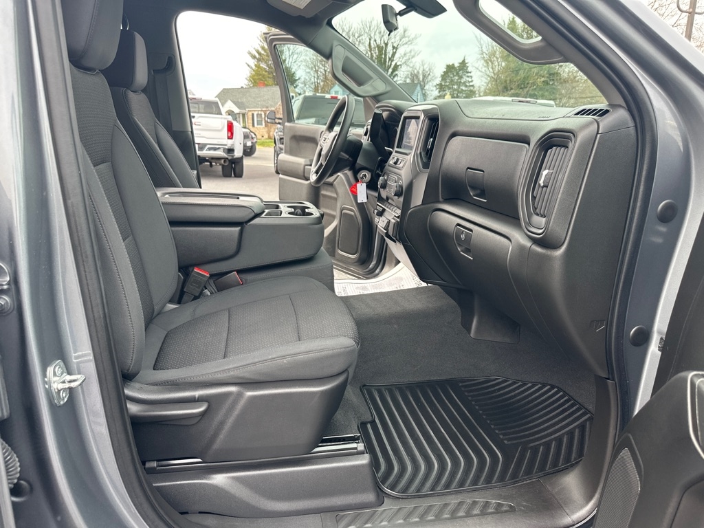 Chevrolet Silverado 1500 Custom Double Cab 4WD 2021