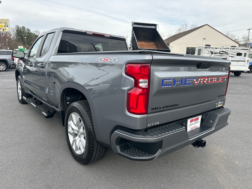 Chevrolet Silverado 1500 Custom Double Cab 4WD 2021