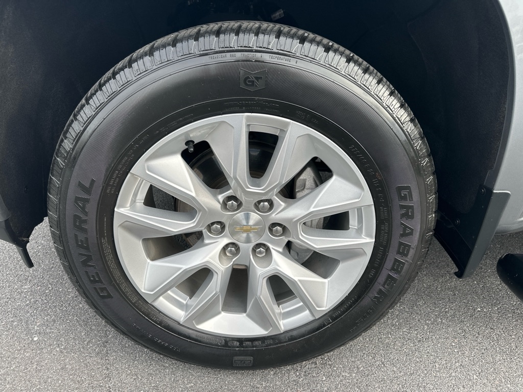 Chevrolet Silverado 1500 Custom Double Cab 4WD 2021
