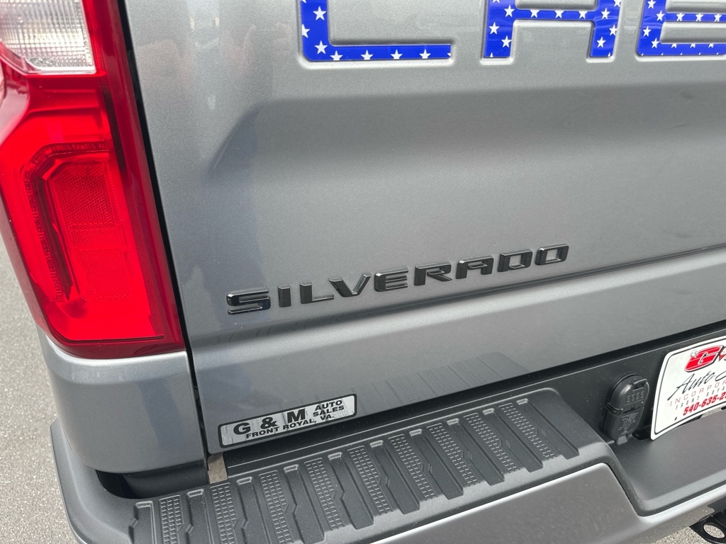 Chevrolet Silverado 1500 Custom Double Cab 4WD 2021