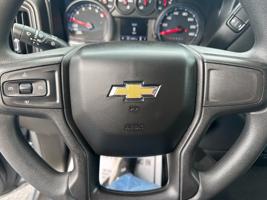 Chevrolet Silverado 1500 Custom Double Cab 4WD 2021